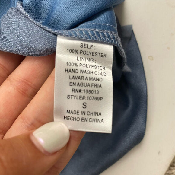 NWT Altar'd State Blue Suede Halter Blouse Sleeveless Tank Laser Cut Floral Sz S - Picture 3 of 4